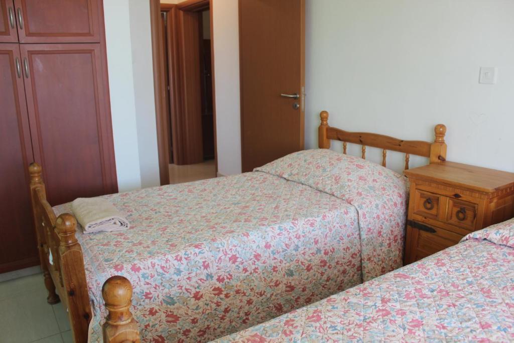 Galatia'S Court Apartment Paphos Exterior photo